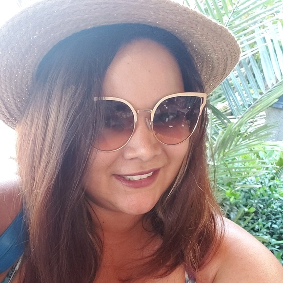 Meet your Posher, Kellie - Picture 4 of 4